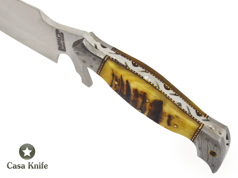 Faca Bowie Full Tang Tubarão, para colecionador forjado em aço D2. Empunhadura em Chifre de Carneiro, 32 cm