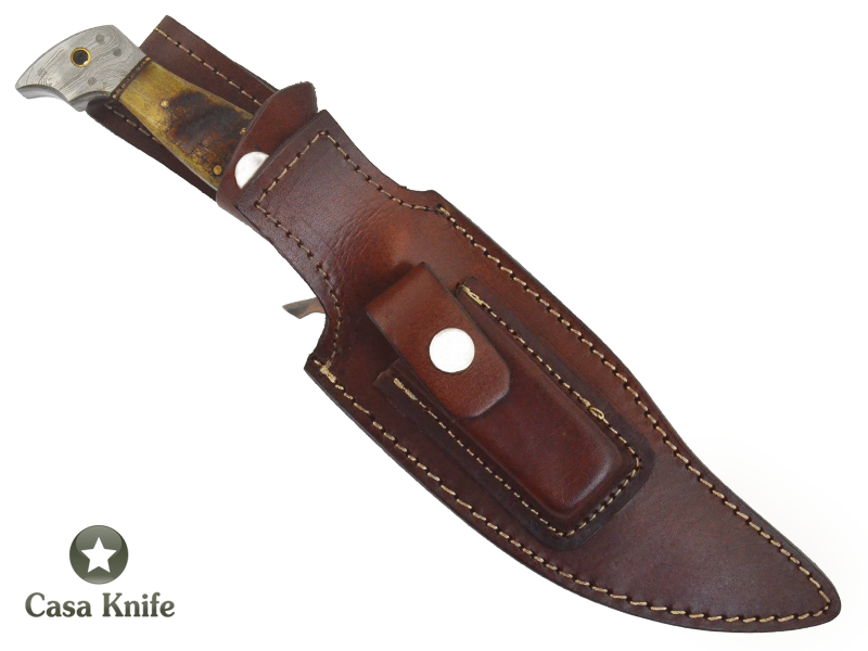 Faca Bowie Full Tang Tubarão, para colecionador forjado em aço D2. Empunhadura em Chifre de Carneiro, 32 cm