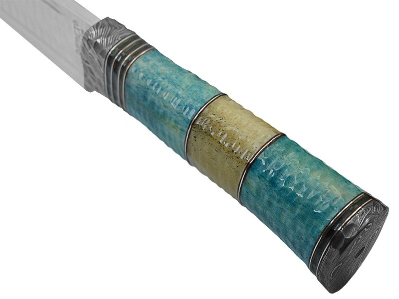 Faca bowie para colecionador em aço cirúrgico. Empunhadura em osso de boi tingido, 36 mm
