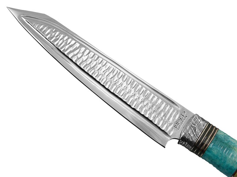 Faca bowie para colecionador em aço cirúrgico. Empunhadura em osso de boi tingido, 36 mm