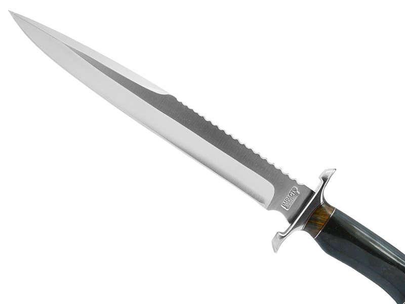 Faca bowie para colecionador em aço D2. Empunhadura chifre de búfalo e jacarandá, 45 cm