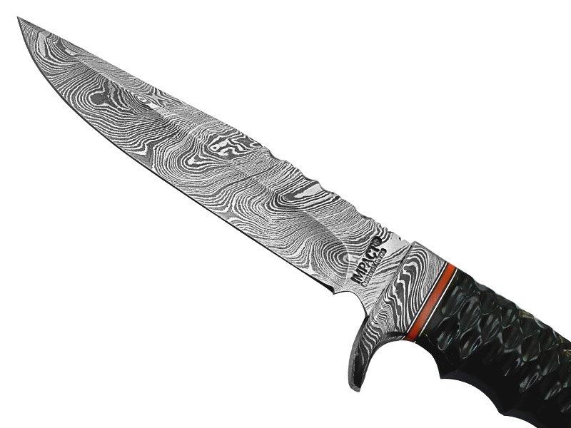 Faca bowie para colecionador em aço damasco. Empunhadura em chifre de boi escalavrado, 30 cm