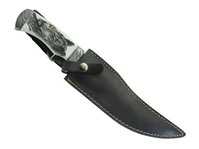 Faca bowie para colecionador em aço damasco. Empunhadura em osso de búfalo, 33 cm