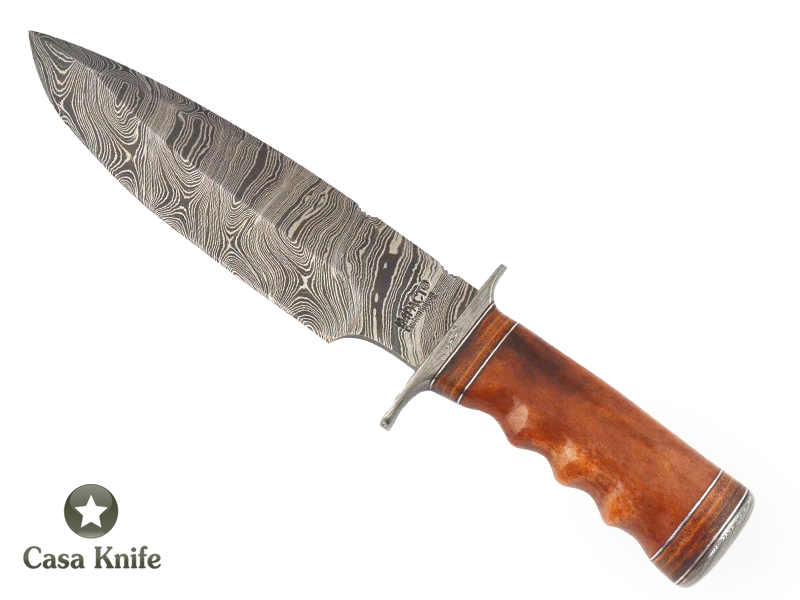 Faca Bowie para colecionador forjada em Aço Damasco. Empunhadura em Chifre de Boi, 32 cm.