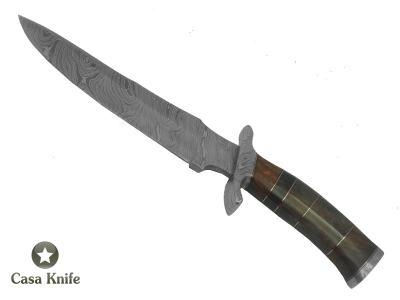 Faca Bowie para colecionador forjado em aço damasco. Empunhadura em Osso de Boi com Radica de Roseira, 36 cm
