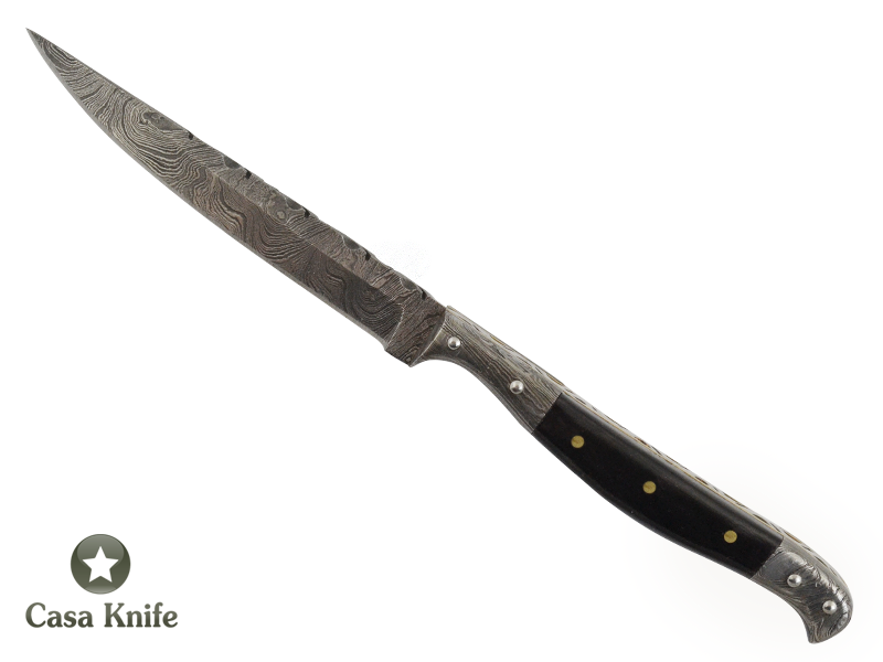 Faca cheff para colecionador em aço damasco. Empunhadura em Chifre de búfalo, 21 cm