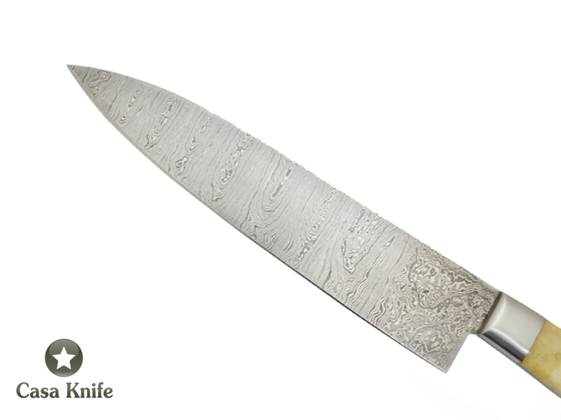 Faca Cheff para colecionador forjado em aço damasco. Empunhadura em Chifre de Búfalo e Osso de Camelo, 34 cm