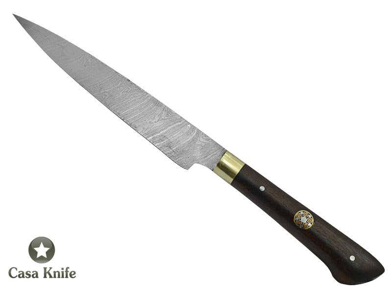 Faca Cheff para colecionador forjada em aço damasco. Empunhadura em madeira de Braúna, 24 cm