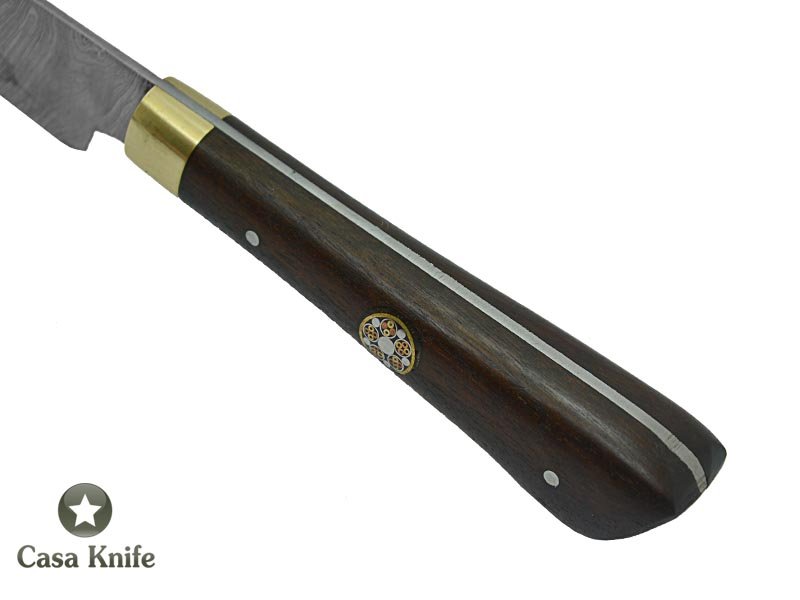 Faca Cheff para colecionador forjada em aço damasco. Empunhadura em madeira de Braúna, 24 cm
