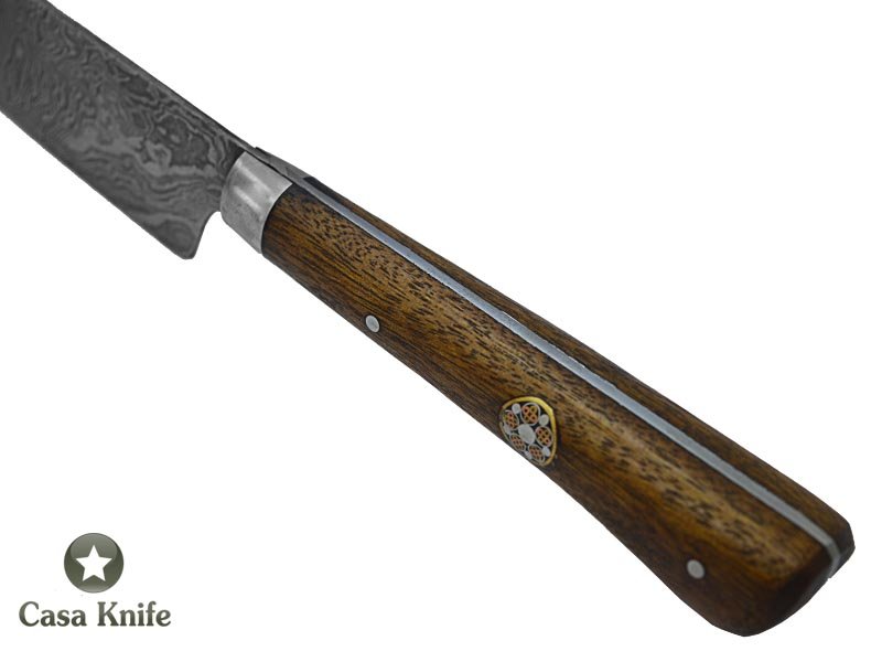 Faca Cheff para colecionador forjada em aço damasco. Empunhadura em madeira de guarapeira, 24 cm