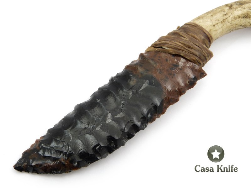 Faca em obsidiana com empunhadura em chifre de cervo 19 cm