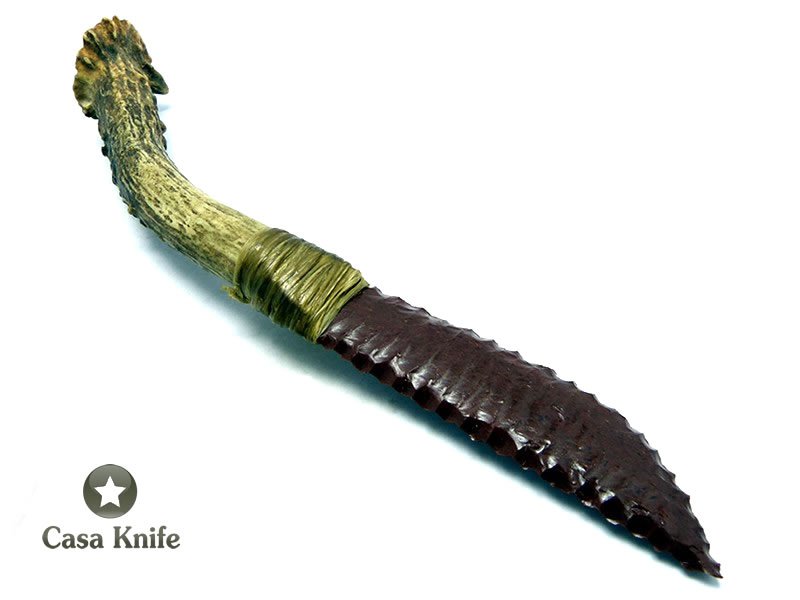 Faca em Obsidiana com empunhadura em chifre de veado 25 cm