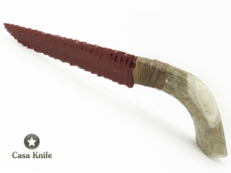 Faca em Obsidiana vermelha com empunhadura em chifre de cervo 30 cm