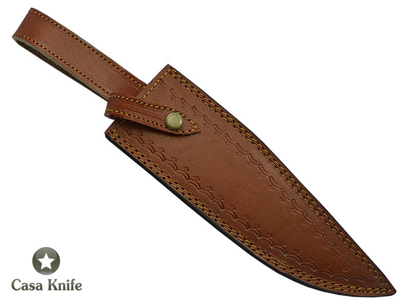 Faca Kriss para colecionador forjada em aço damasco. Empunhadura em rádica de roseira, 36 cm