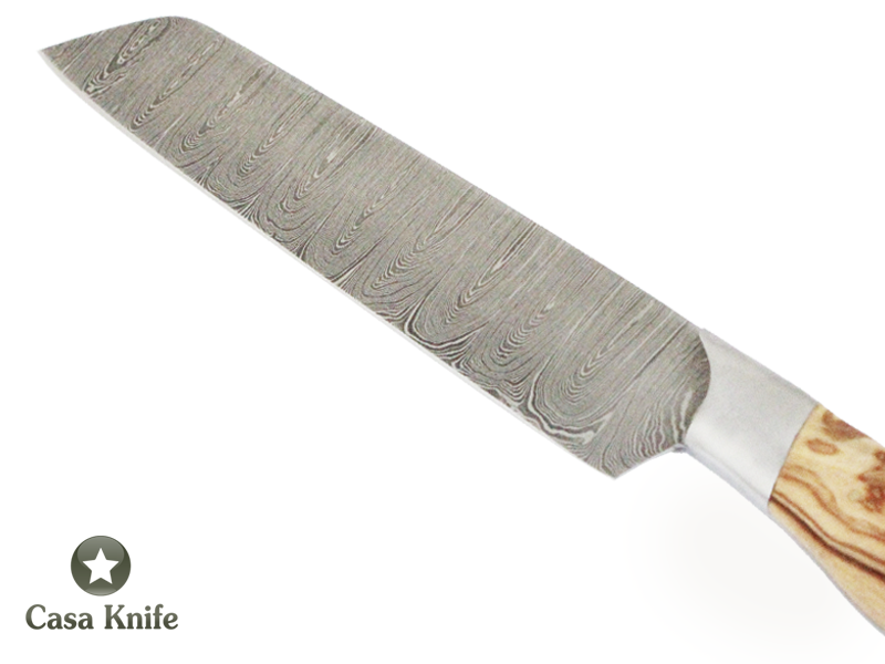 Faca Master Cheff para colecionador forjada em aço damasco, com Empunhadura em Madeira de Oliveira estabilizada e Chifre de Boi. 32 cm