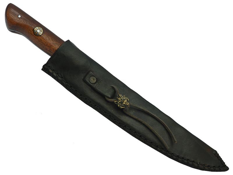 Faca Master Cheff para colecionador forjada em aço damasco. Empunhadura em madeira de parajú, 29 cm