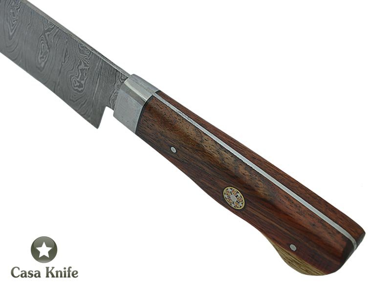 Faca Master Cheff para colecionador forjada em aço damasco. Empunhadura em madeira de murici, 29 cm