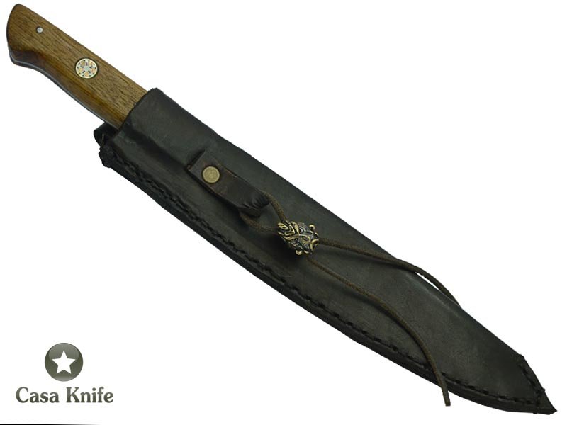 Faca Master Cheff para colecionador forjada em aço damasco. Empunhadura em madeira de jacarandá, 31 cm