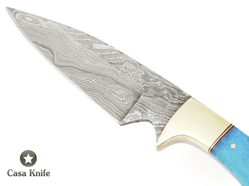 Faca Master Cheff para colecionador forjado em aço damasco. Empunhadura em Osso Tingido, 20 cm