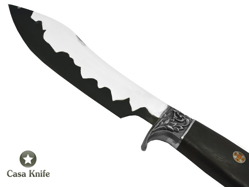 Faca Nessmuk para colecionador forjado em aço San Mai 1070/ 304 /58 HCR, Empunhadura em Ibuia, 23 cm