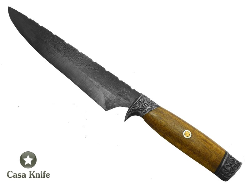 Faca para churrasco Brüt Forge Monte Cristo para colecionador forjado em aço 6150. Empunhadura em Canela do Mato, 34 cm
