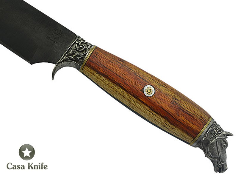 Faca para churrasco Monte Cristo para colecionador forjado em aço 1080 fosfatizado. Empunhadura em Jacarandá estabilizada, 46 cm