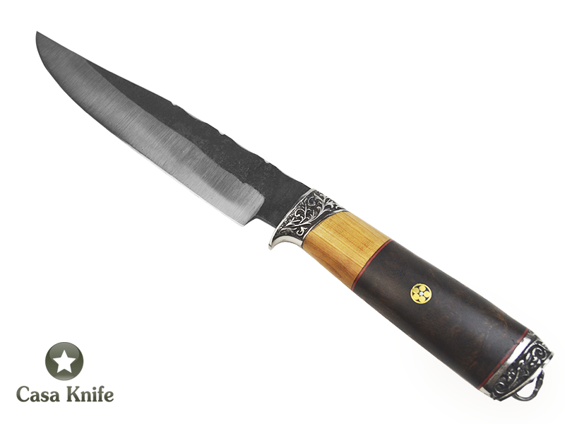 Faca para churrasco para colecionador forjado em aço 1070. Empunhadura em Imbuia e Cipreste, 31 cm