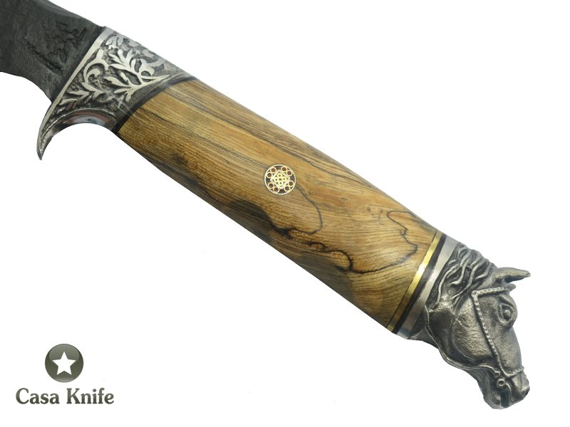 Monte Cristo faca para churrasco para colecionador forjado em aço damasco 15N20 / 5160 / 58 HCR / 80 camadas. Empunhadura em Spalted Guajuvira . 38 cm