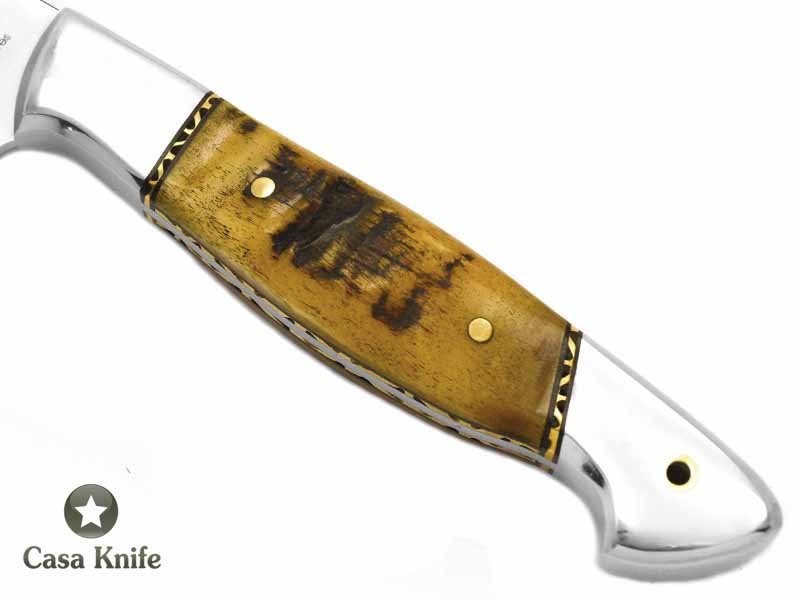 Faca full tang para colecionador em aço D2 com empunhadura em chifre de carneiro 25 cm