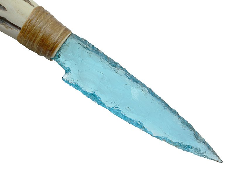 Faca para colecionador em Obsidiana. Empunhadura em chifre de cervo, 27 cm