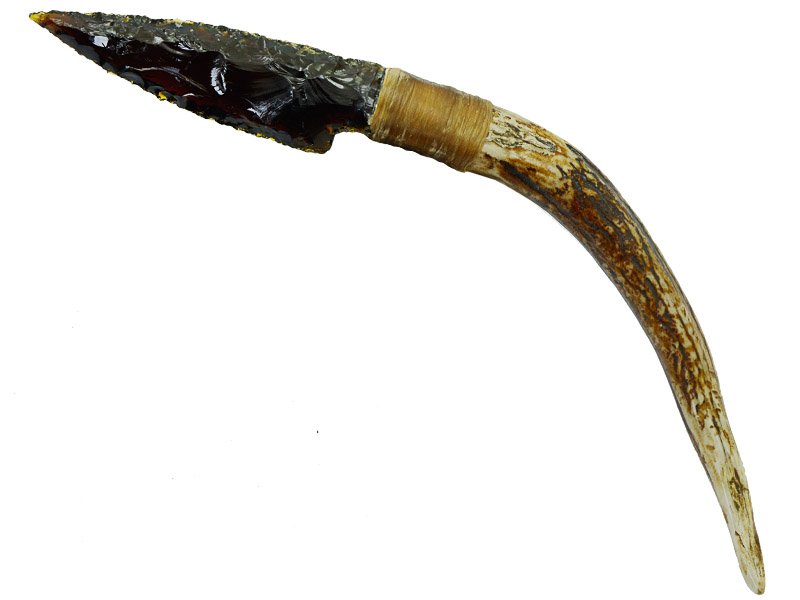 Faca para colecionador em Obsidiana. Empunhadura em chifre de cervo, 25 cm