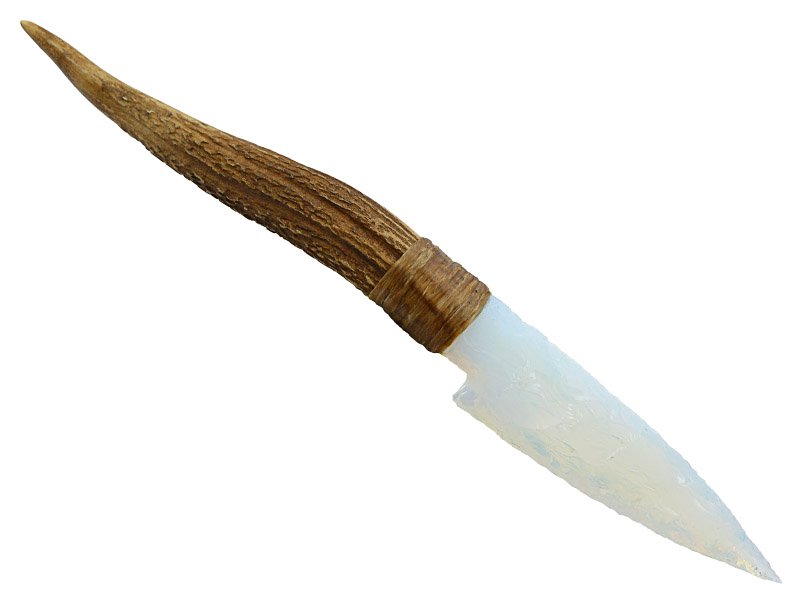 Faca para colecionador em Obsidiana. Empunhadura em chifre de cervo, 30 cm