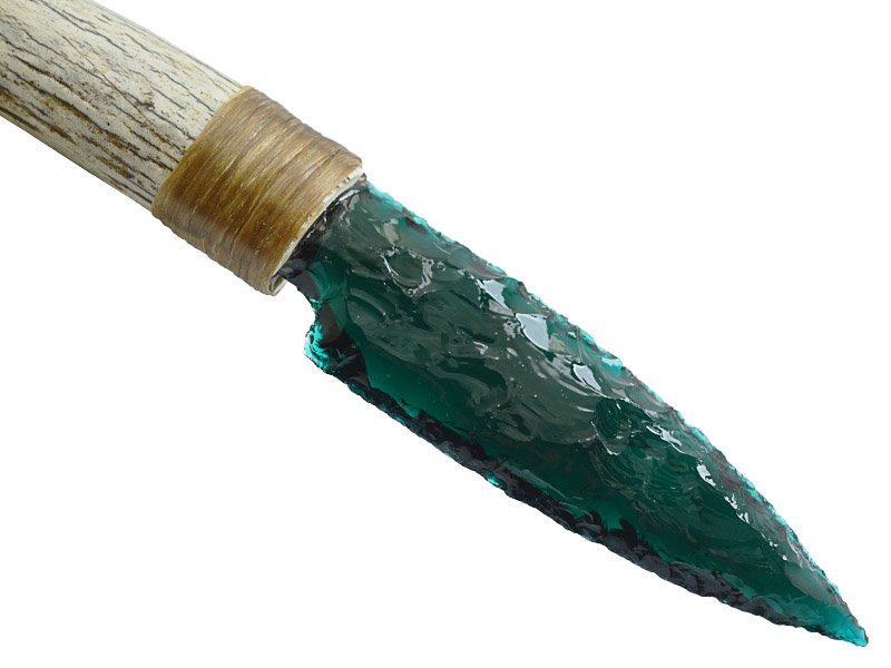 Faca para colecionador em Obsidiana. Empunhadura em chifre de cervo, 26 cm