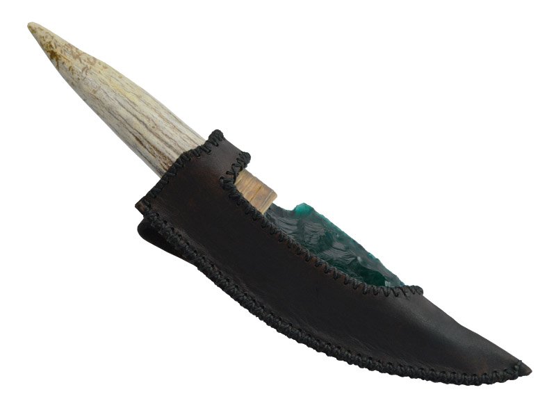 Faca para colecionador em Obsidiana. Empunhadura em chifre de cervo, 26 cm