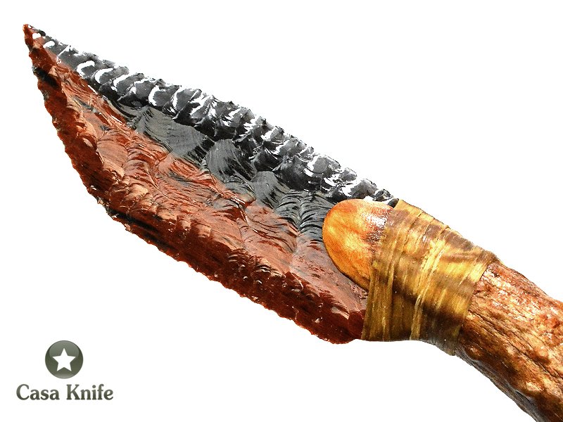 Faca para colecionador em Obsidiana com empunhadura em chifre de cervo, 14 cm
