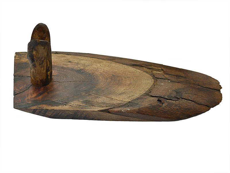 Faca para colecionador em Obsidiana. Empunhadura em chifre de cabrito, 27 cm