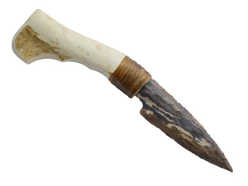 Faca para colecionador em Obsidiana. Empunhadura em chifre de cervo, 29 cm