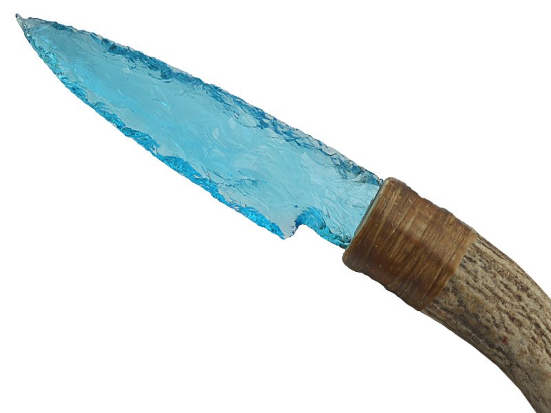 Faca para colecionador em Obsidiana. Empunhadura em chifre de cervo, 27 cm