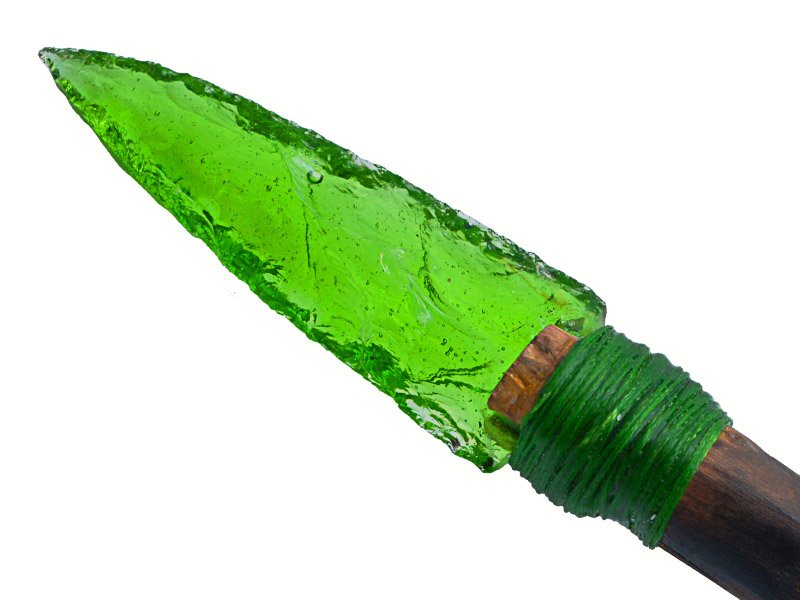 Punhal para colecionador em Obsidiana. Empunhadura em madeira de pitangueira, 24 cm