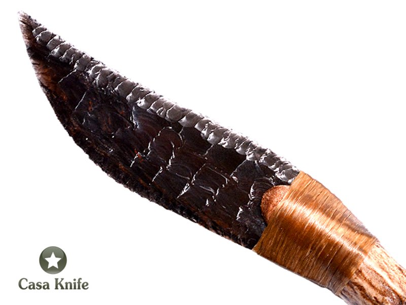 Faca para colecionador em Obsidiana Negra com empunhadura em chifre de cervo 23 cm