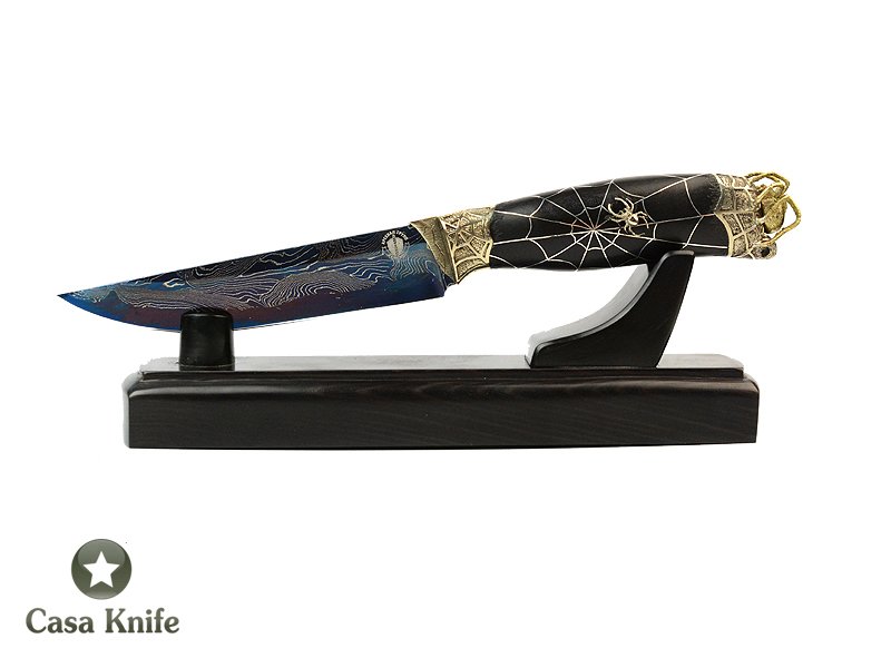 Faca Tarântula para colecionador forjada em aço damasco laminado bulat ( Russia), Empunhadura é feita em unico bloco de ébano,