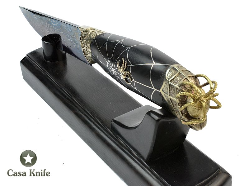 Faca Tarântula para colecionador forjada em aço damasco laminado bulat ( Russia), Empunhadura é feita em unico bloco de ébano,
