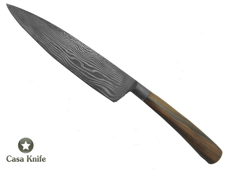 Monte Cristo faca para colecionador forjado em aço damasco integral linear. Empunhadura em Jacaranda Bahia, 32 cm