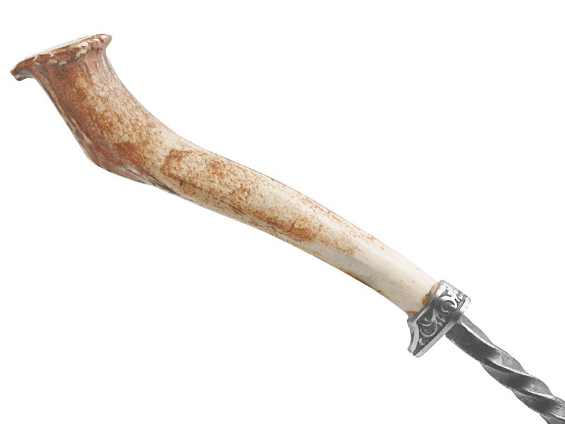 Kit parrilha artesanal forjado em aço 1070. Empunhadura chifre de cervo sambar