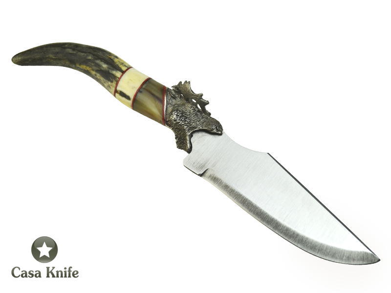 Faca para colecionador Montecristo forjado em aço inox 420. Empunhadura em Chifre Cervo e Boi, 26 cm