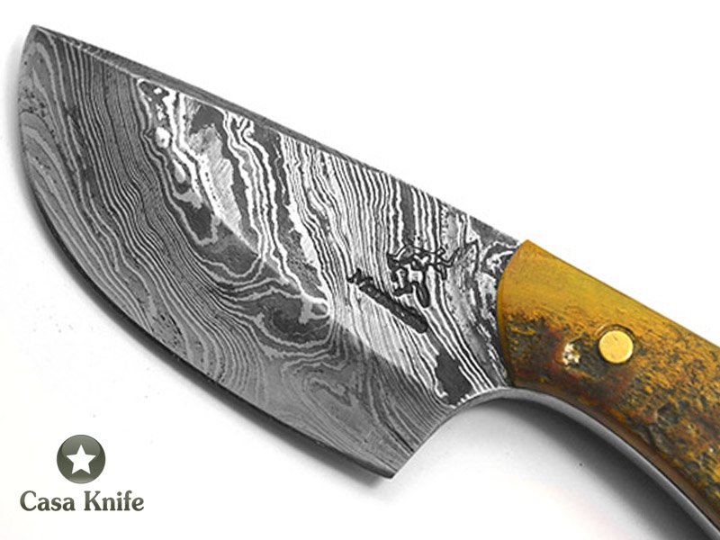 Monte Cristo Faca Skinner para colecionador forjado em aço damasco 15N20 - 1095, Com empunhadura em Chifre de Carneiro, 17 cm