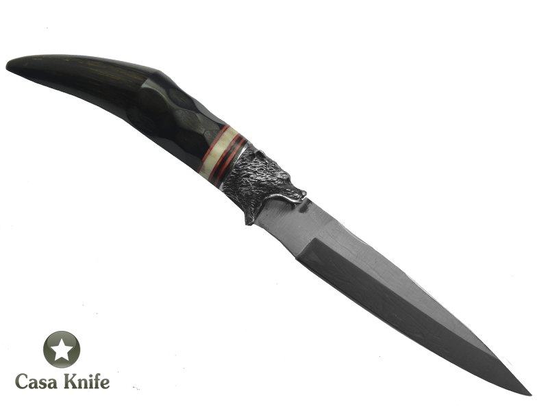 Monte Cristo Faca para colecionador forjado em aço inox 420, empunhadura em Chifre de Boi com espaçadores em Cervo e Resina, 24 cm
