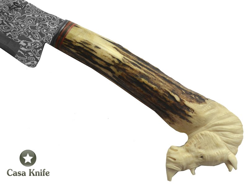 Monte Cristo faca sangradeira para colecionador forjada em aço damasco , com empunhadura em chifre de cervo esculpido, 34 cm