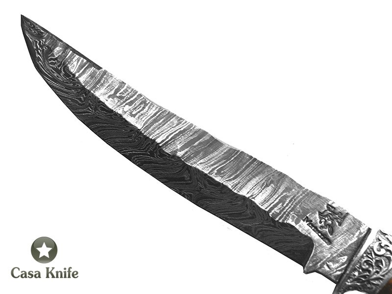 Montecristo Faca para churrasco para colecionador forjada em aço damasco escalavrado. Empunhadura em Jacaranda Bahia, 29 cm