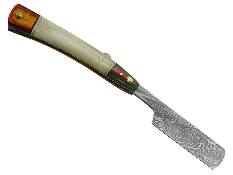Navalha para colecionador em aço damasco. Empunhadura em osso de boi e Pakawood, 24 cm